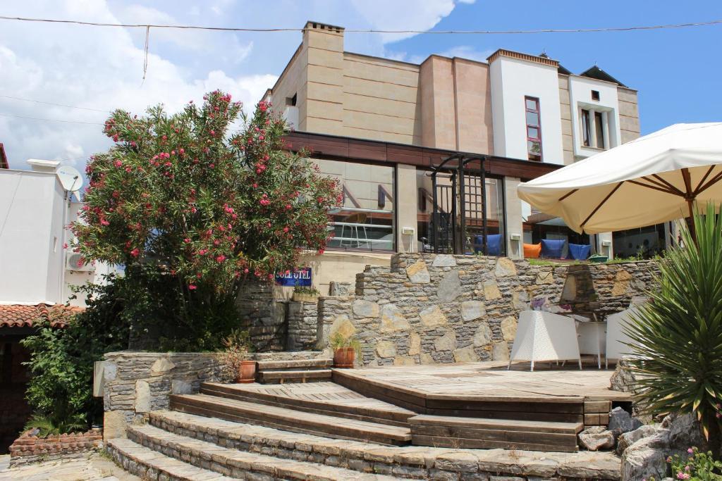Sole & Otel 3*